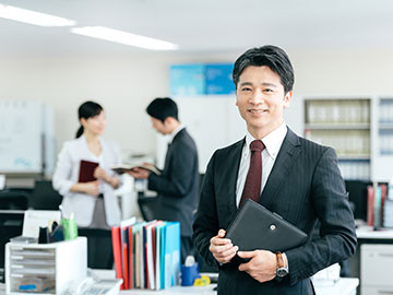 スクールマネジャー、教室長、スクール運営（千葉県松戸市本町）の求人画像1